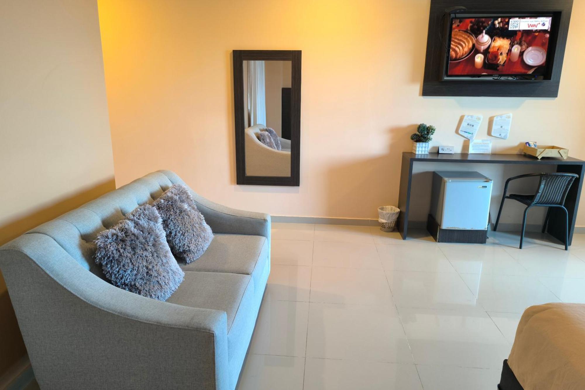 Hotel Quarta Avenida Montería Dış mekan fotoğraf