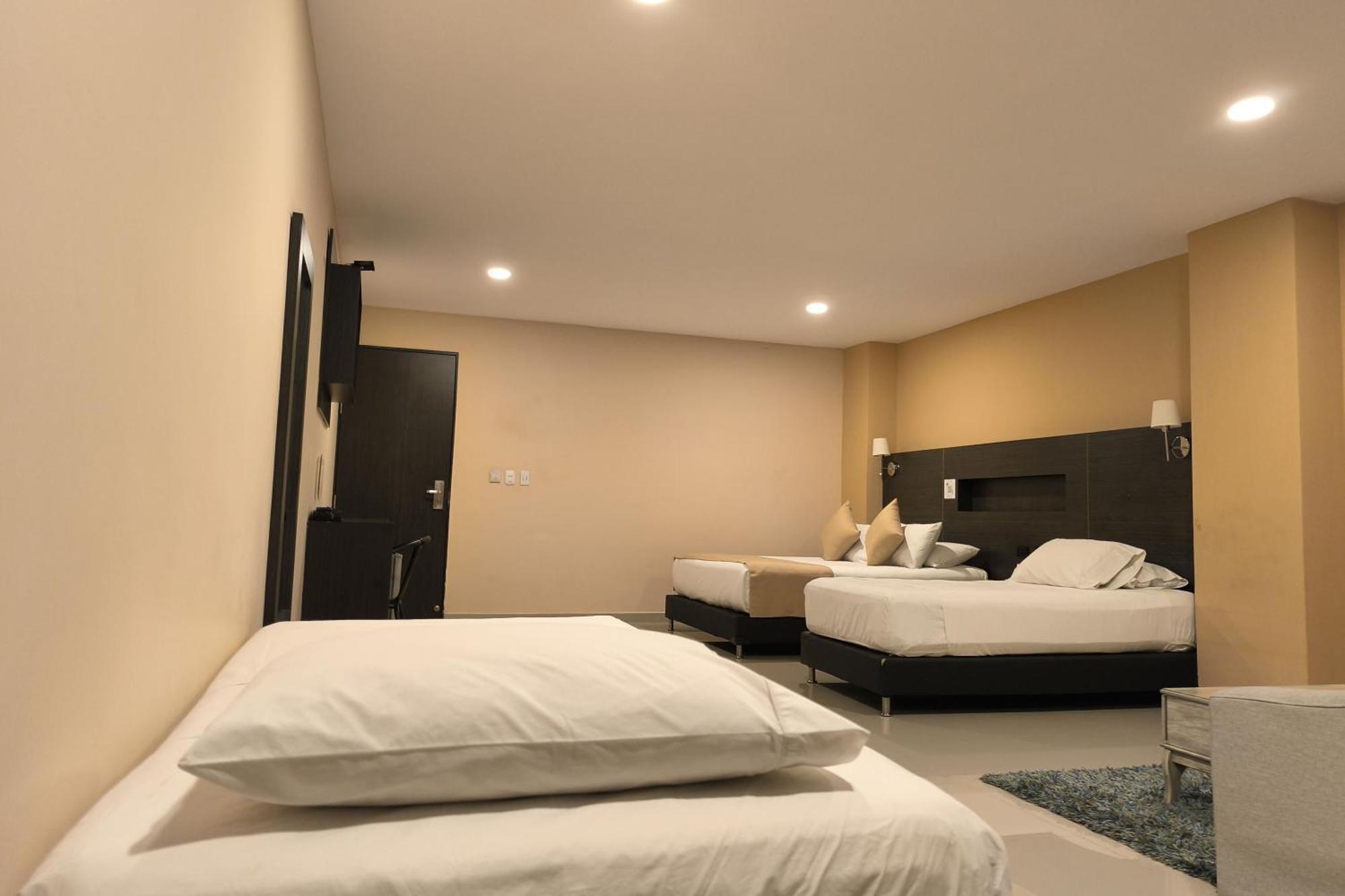 Hotel Quarta Avenida Montería Dış mekan fotoğraf