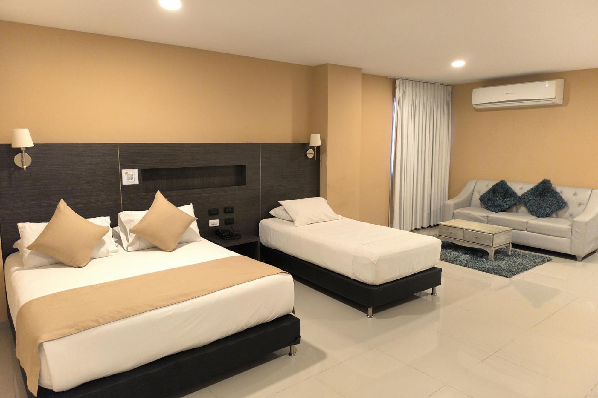 Hotel Quarta Avenida Montería Dış mekan fotoğraf
